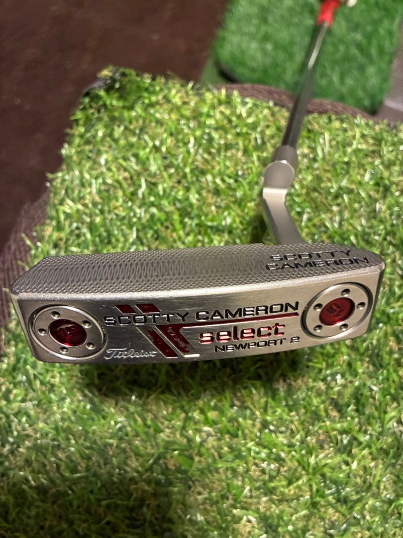 SCOTTY CAMERON パター 赤グリップ　セレクトニューポート2