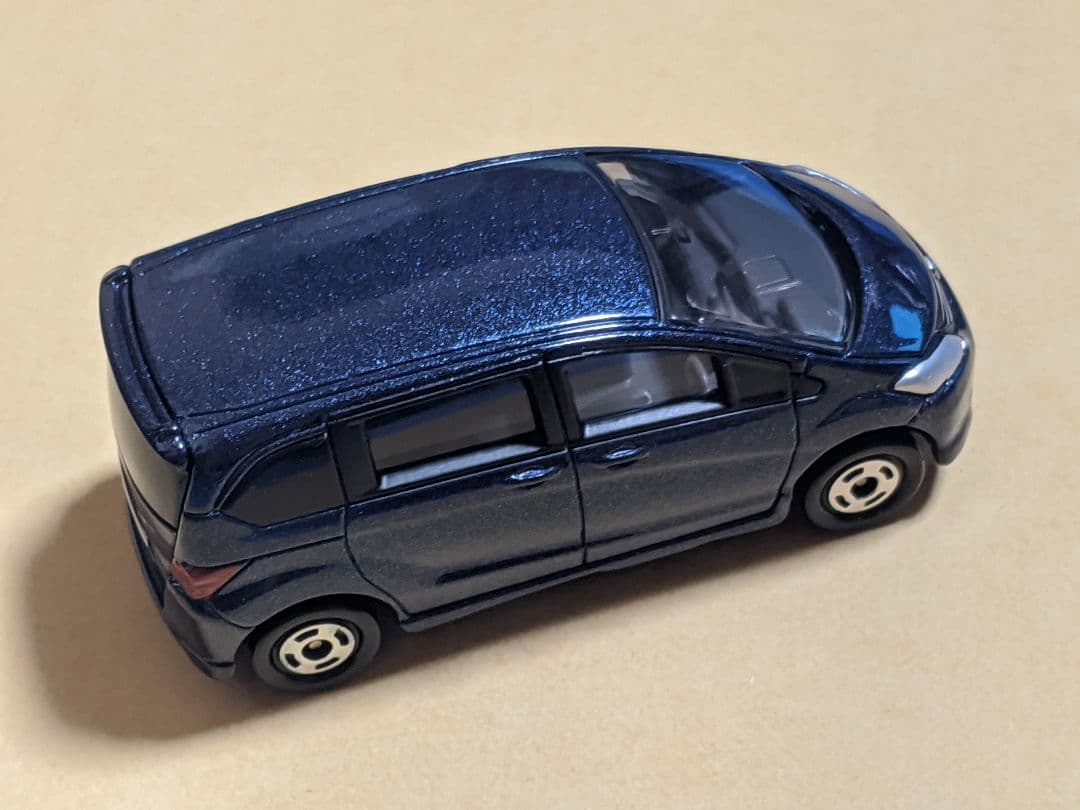 超美品！トミカ No.84 ホンダ フリード