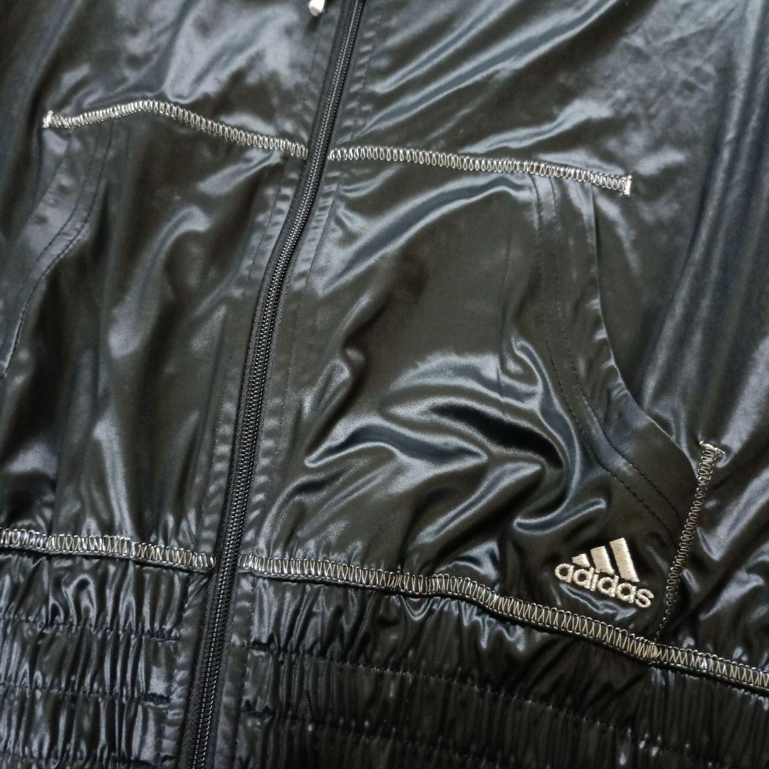 新品同様　　adidas フード付き　上下　 S