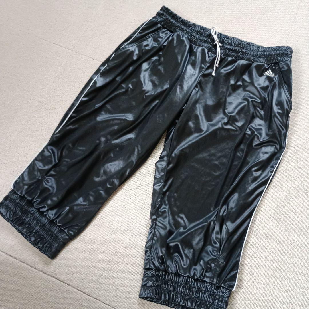 新品同様　　adidas フード付き　上下　 S