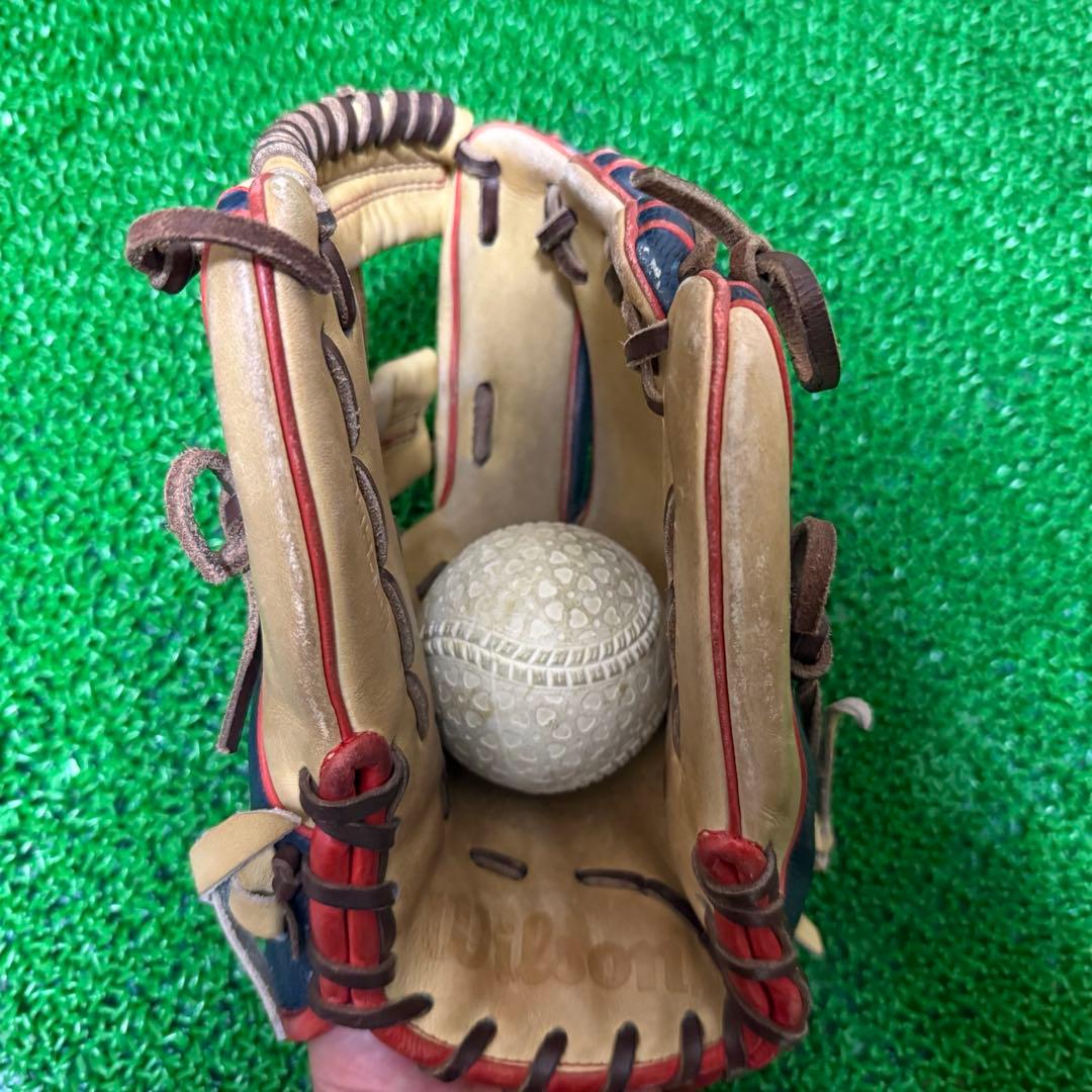 Wilson 軟式グローブ ベージュ/ネイビー