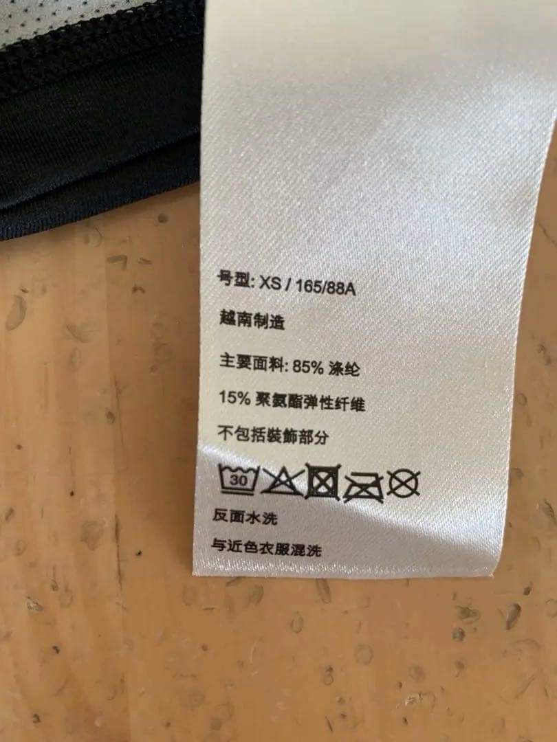 【希少XSサイズ】On court グラフィックTシャツ