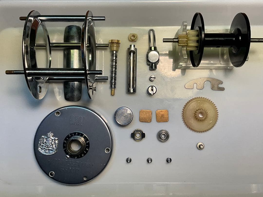 ABU アンバサダー 5500C メンテ済 フレーム修正済