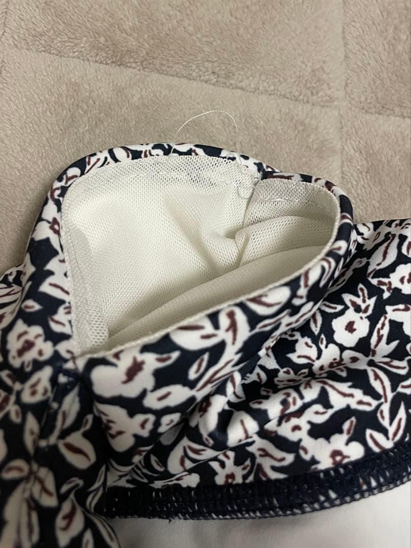 【美品】emmi yoga 花柄ウェアセット