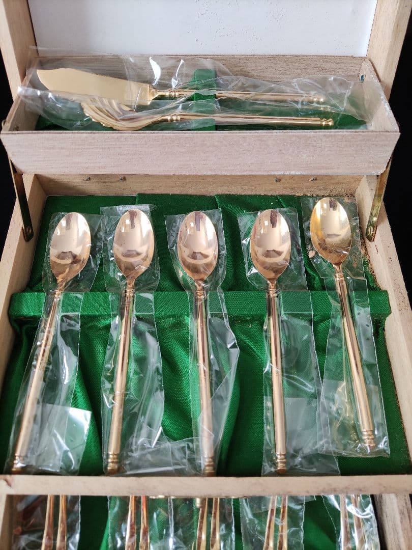 Lumière　ルミエール　カトラリーセット　金 銀 使用製品　計12点