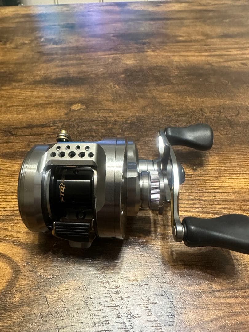 s*e様 シマノ　カルカッタコンクエストBFS XG 右
