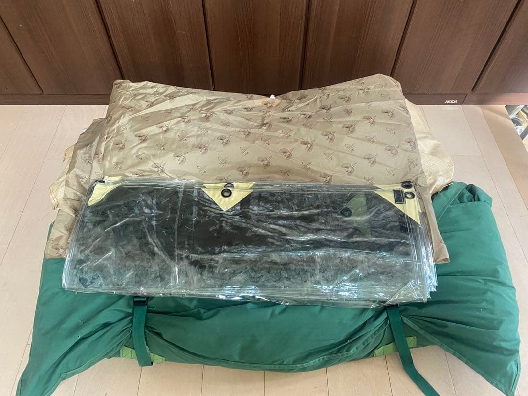 大変貴重オーナーロッジDEIRA テント オリーブグリーン　ポールは別です。