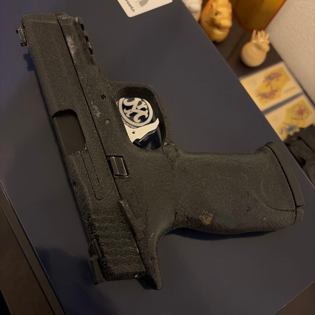 トイガン m&p9