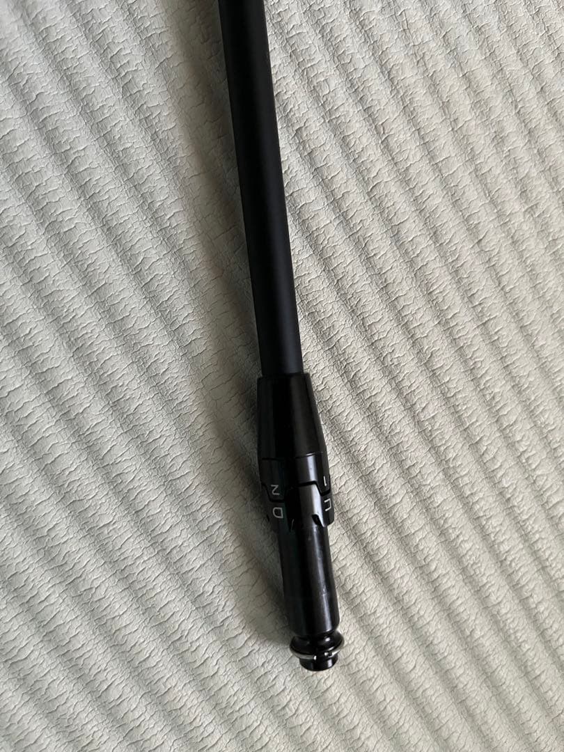 SPEEDER NXブラック　40-s タイトリストスリーブ　1W向け