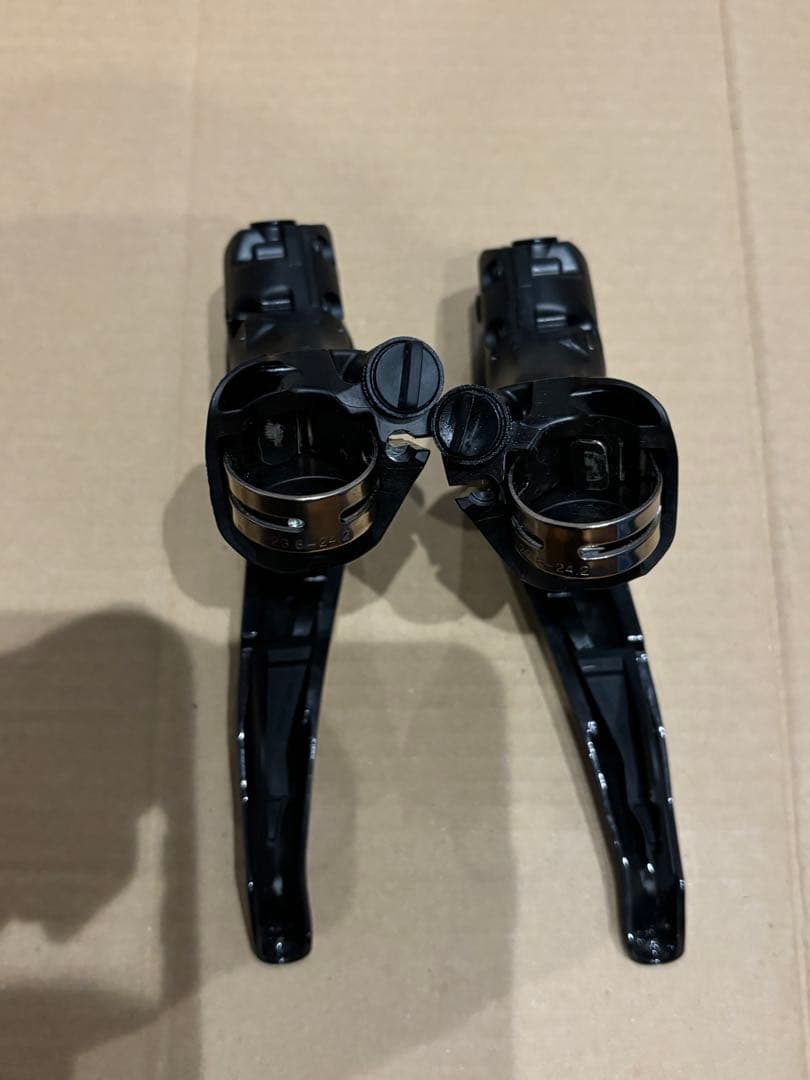 新品 シマノST-R8020 ULTEGRA シフトレバー STI ロードバイク