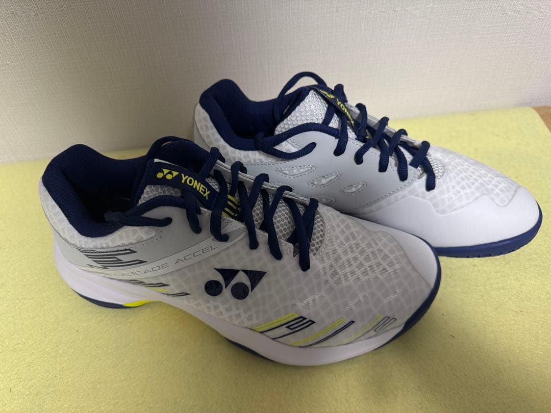 YONEX CASCADE ACCEL バドミントンシューズ　26cm
