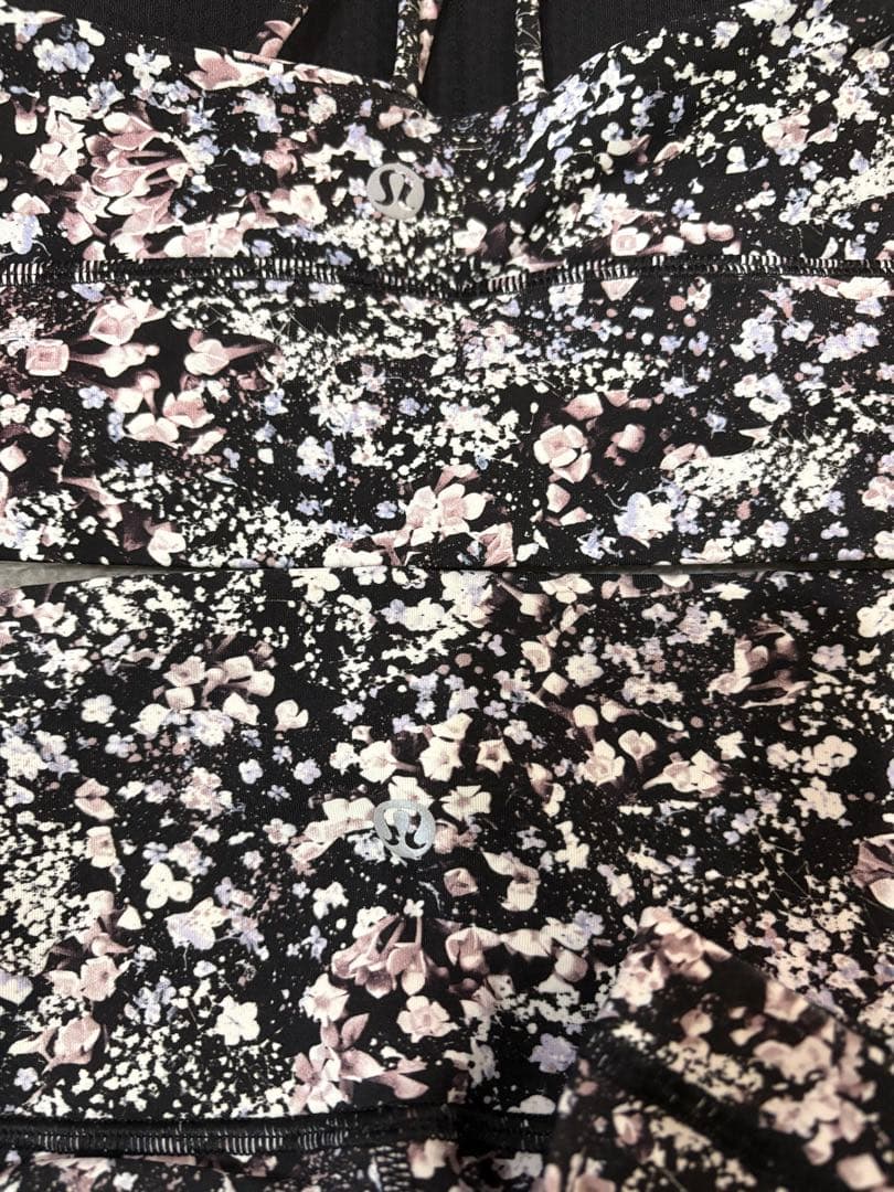 lululemon （ルルレモン）ブラトップ&レギンス　サイズ4(S)