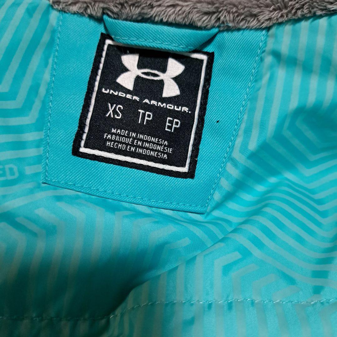 UNDER ARMOUR　スキー　スノーボードウェア