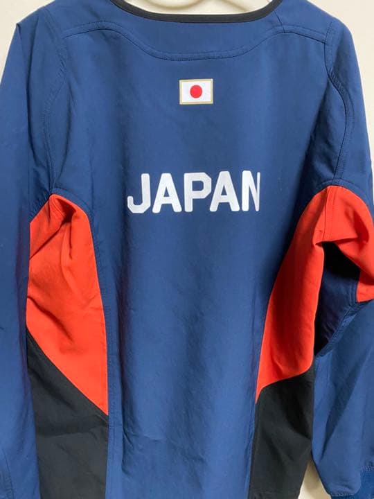 日本代表トレーニングウィンドブレイカー