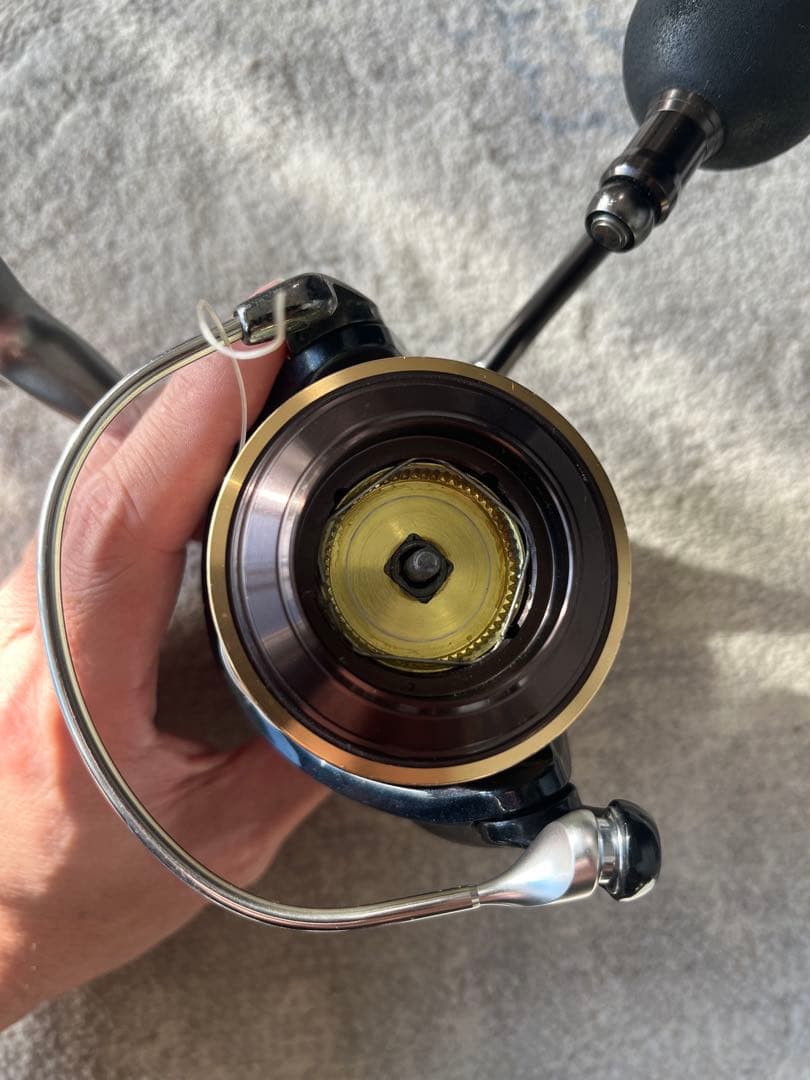 DAIWA VADEL 4000Hスピニングリール