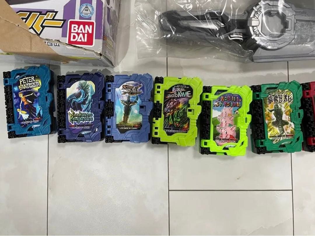 仮面ライダーセイバー　セット売り