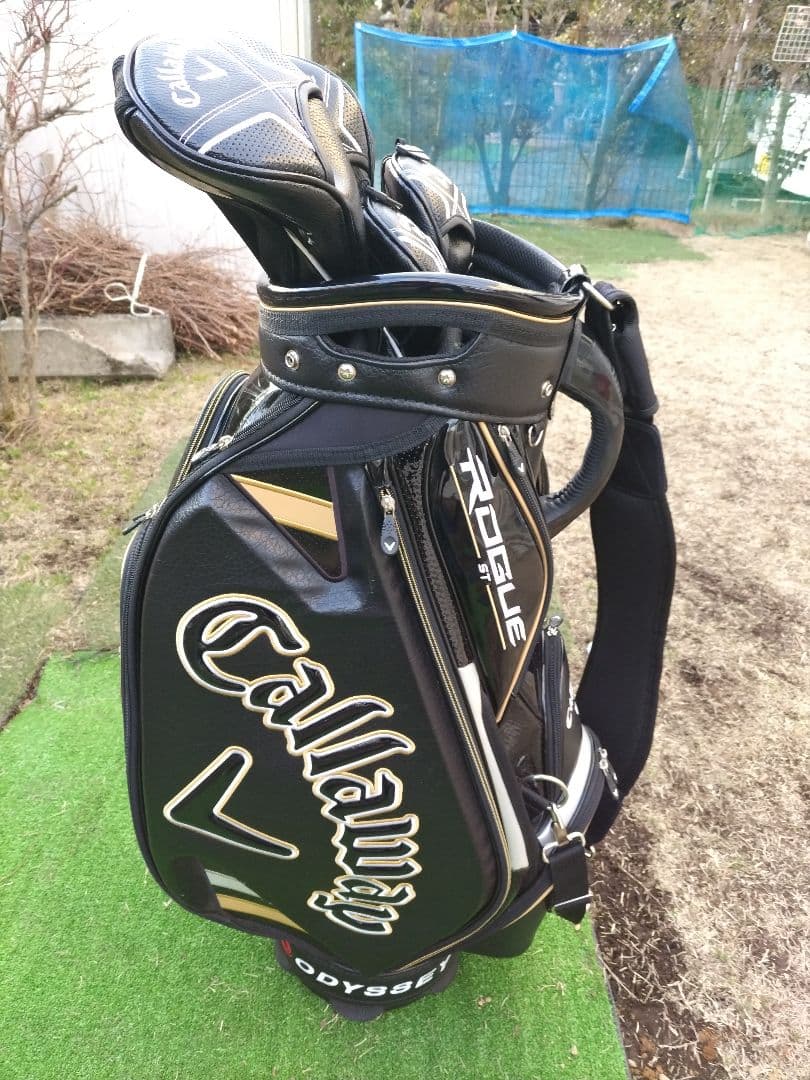 Callaway Rogue ゴルフバッグ・キャディバッグ ヘッドカバーなし