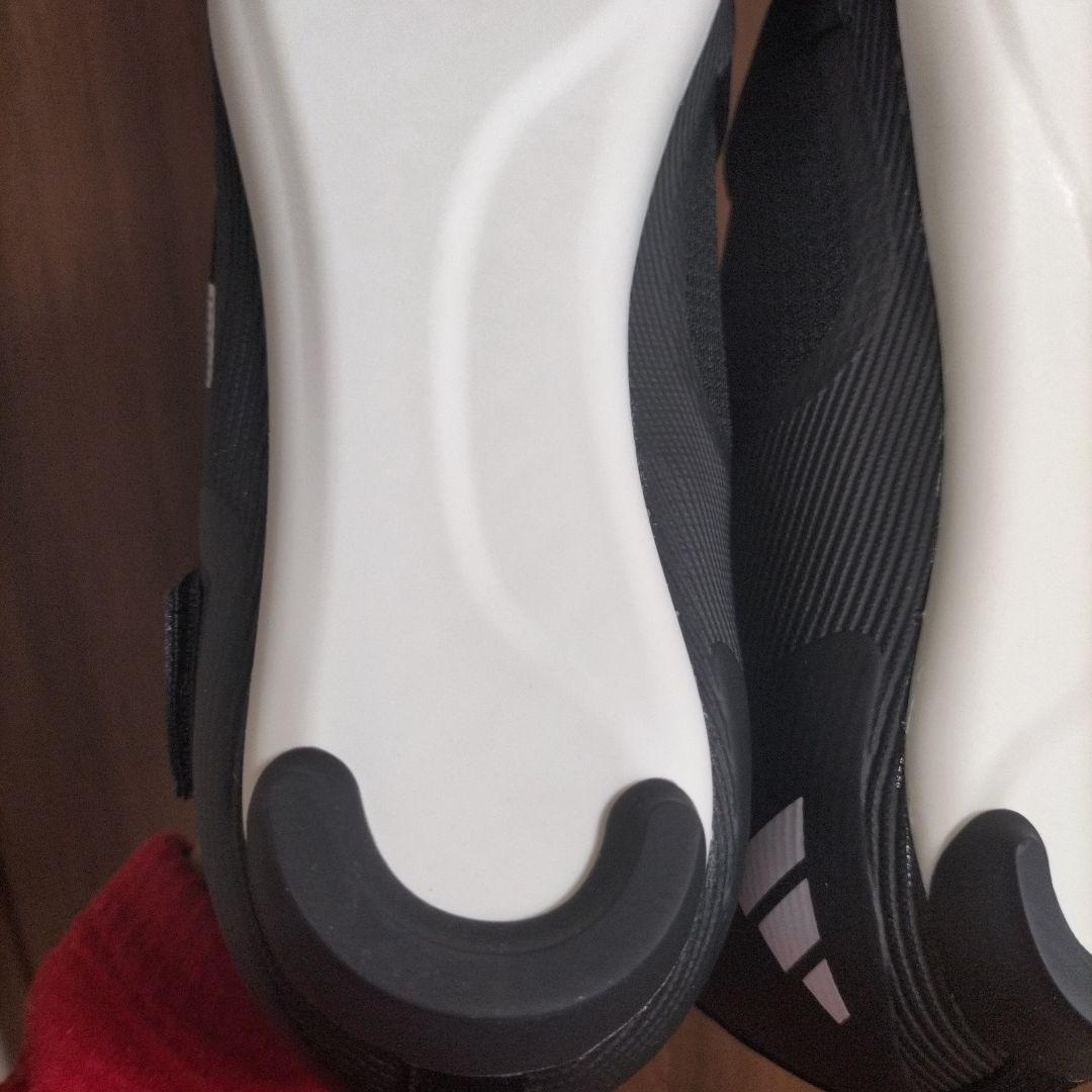 新品 18247円 27.5㎝ adidas インドアサイクリングシューズ