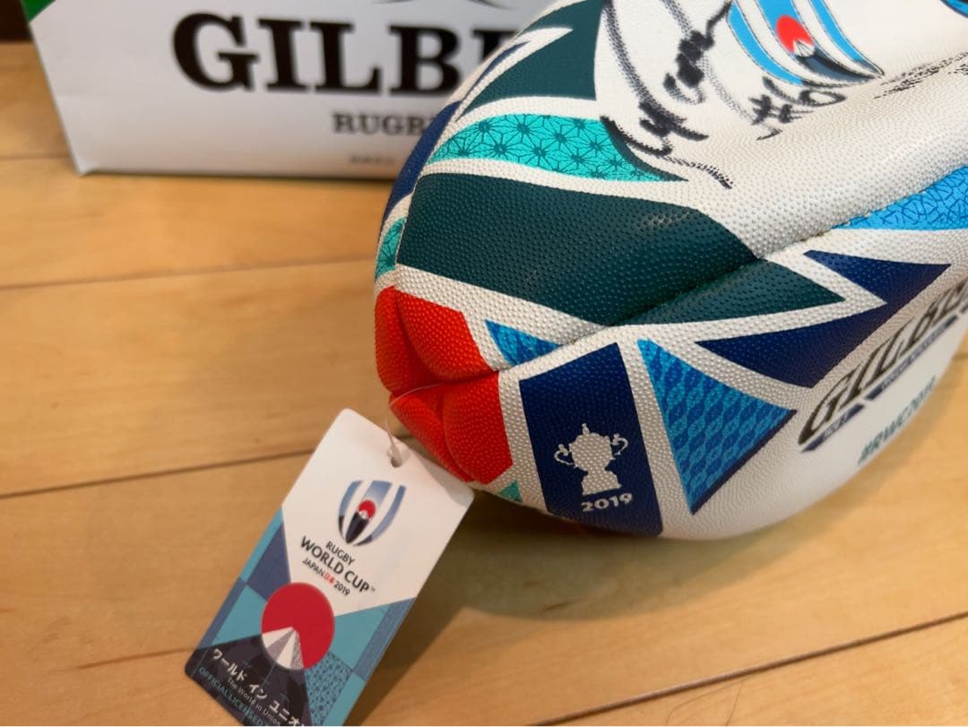 ラグビーボール　リーチマイケルサイン入り　RWC2019 5号