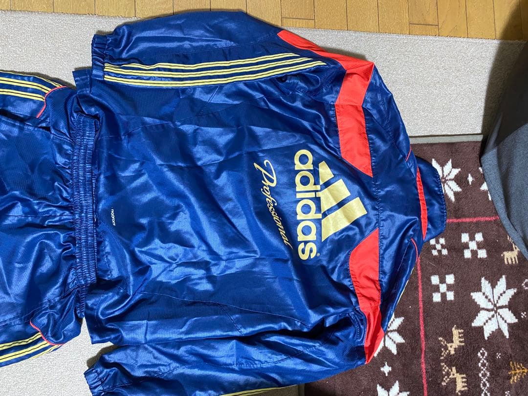 adidas Professional ウィンドブレーカー
