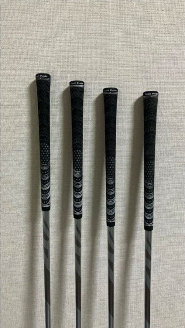 ☆4/8迄☆美品☆ タイトリスト T100 2023 MCI 90R 4本セット