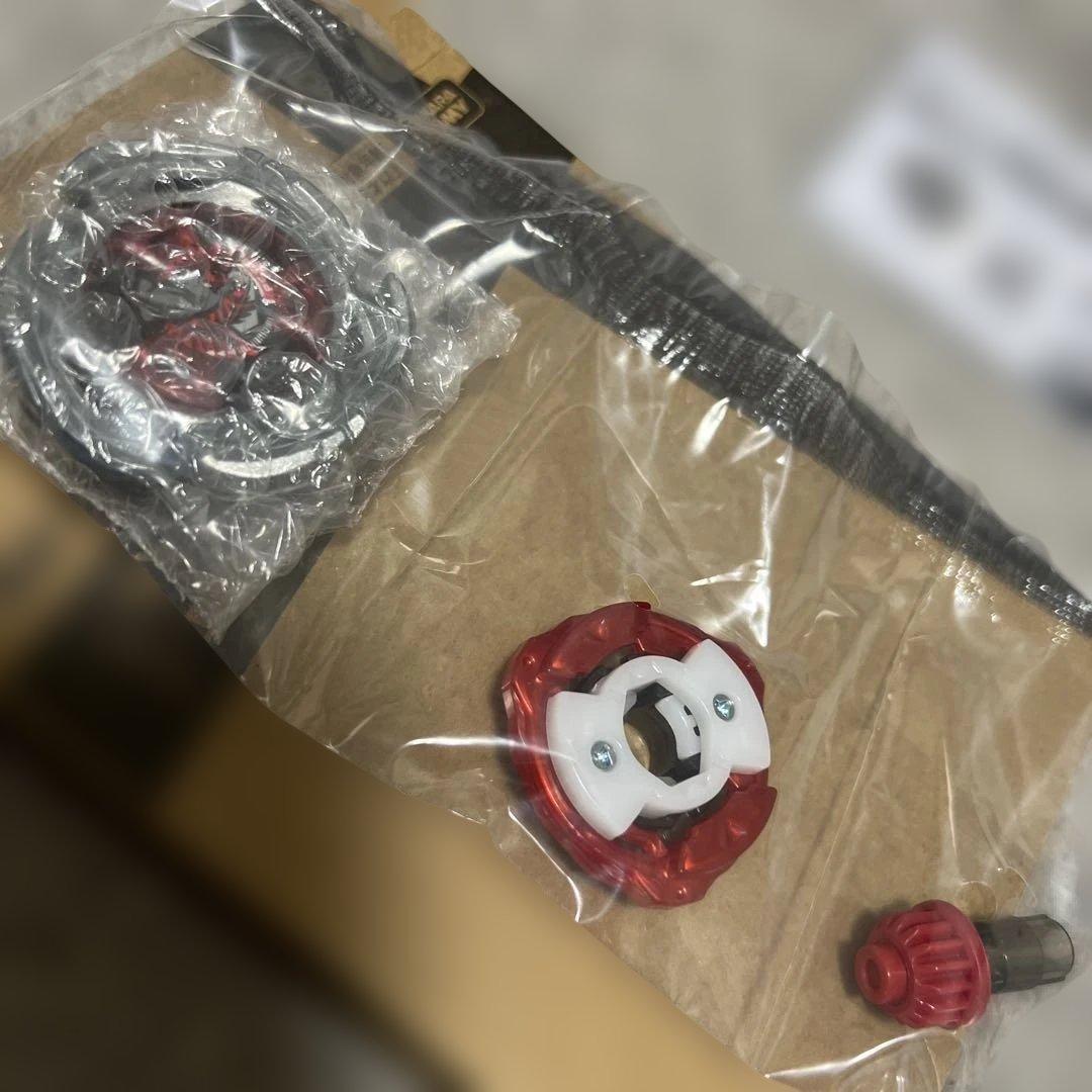 新品未使用　内袋未開封　ベイブレードX エアロペガサス　3-70A レッドVer