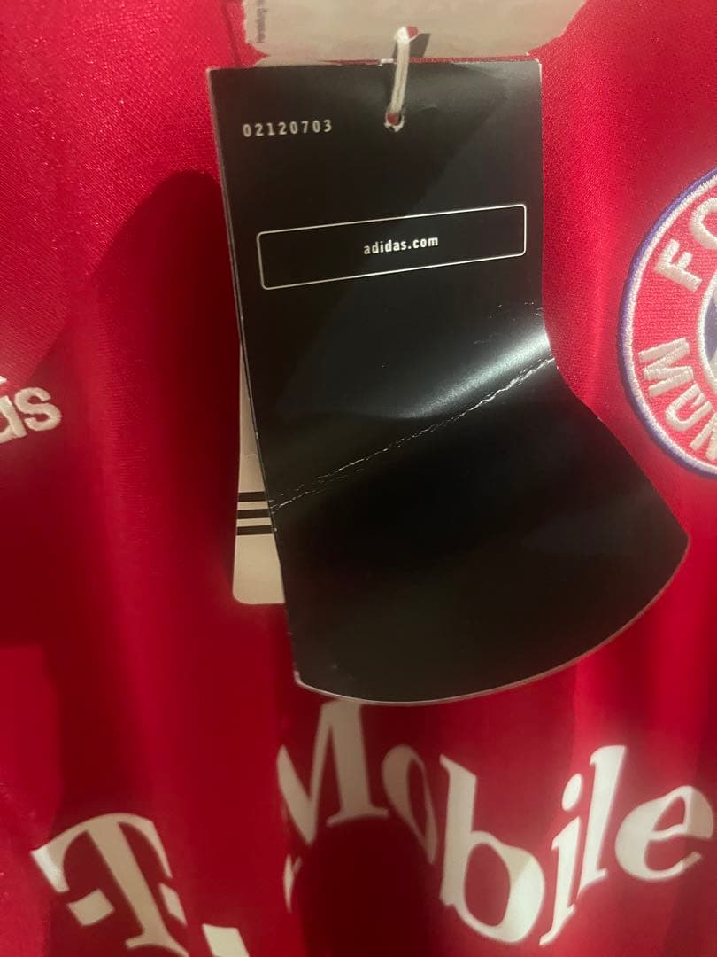 サッカー　adidas バイエルン　ユニフォーム　ユニフォーム　未使用、タグ付き