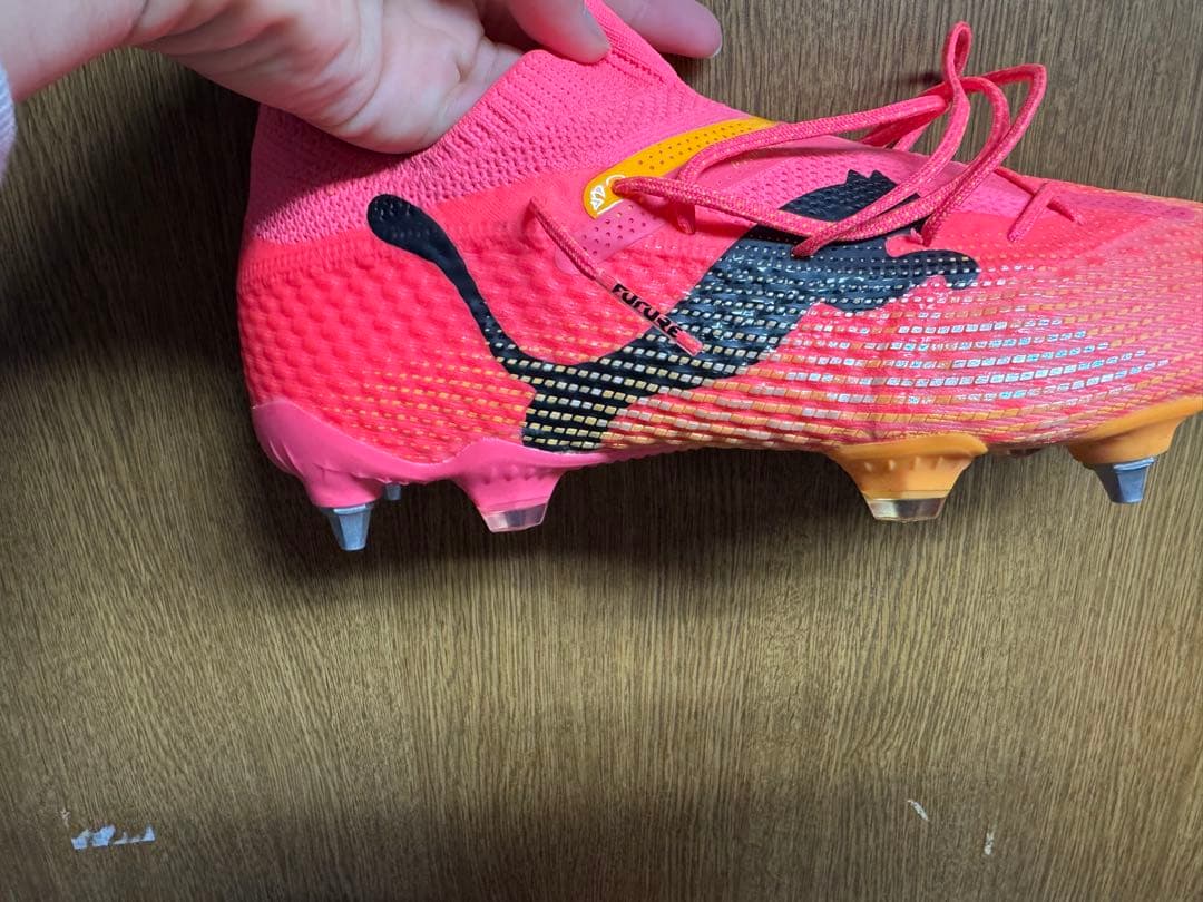 Puma サッカーシューズ ピンク スパイク