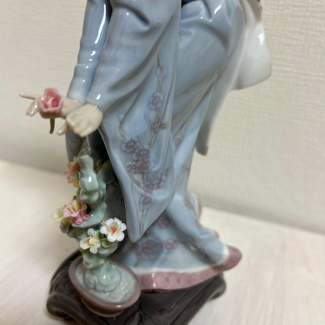 リヤドロLLADRO 「MAYUMI」新品！　　　　　　正規の元箱付き！