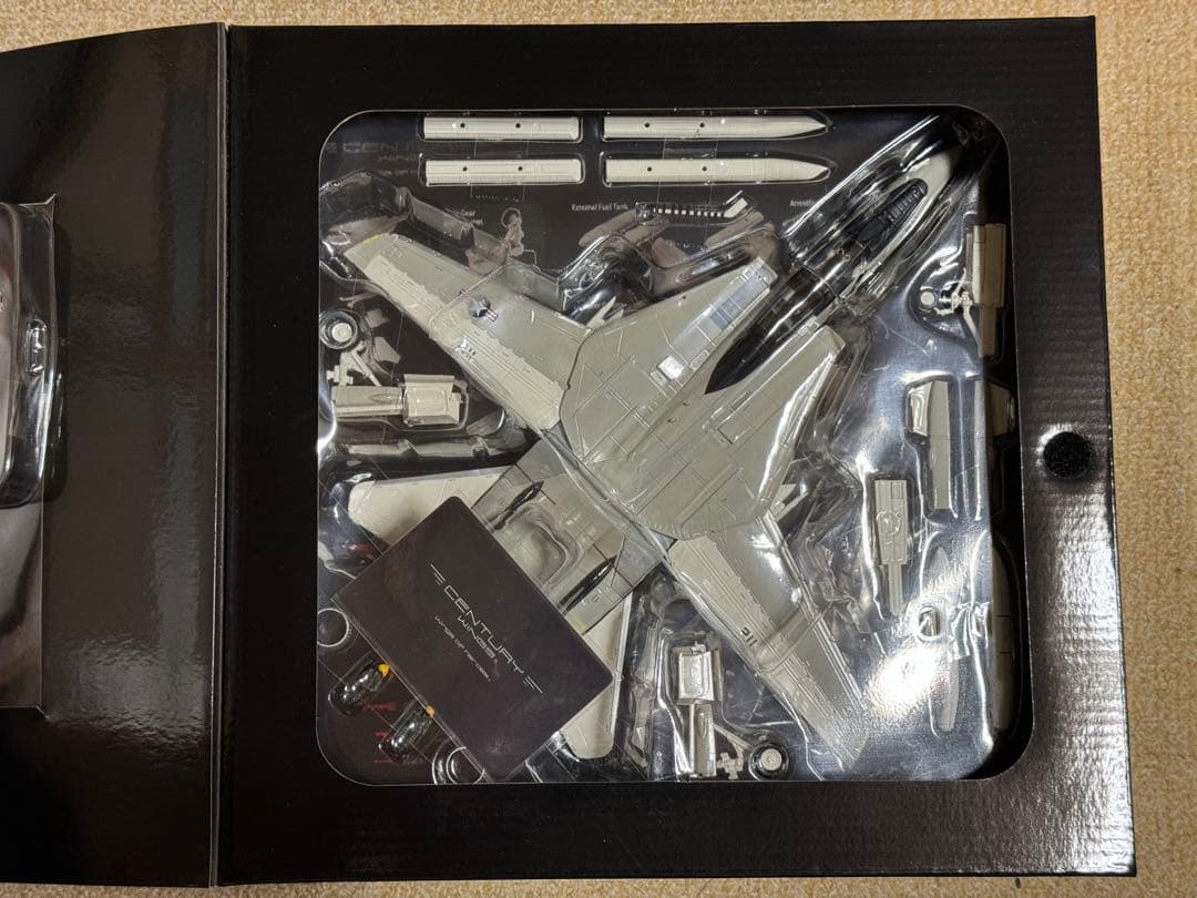CENTURY WINGS 1/72 F-14 トムキャット ジョリーロジャース