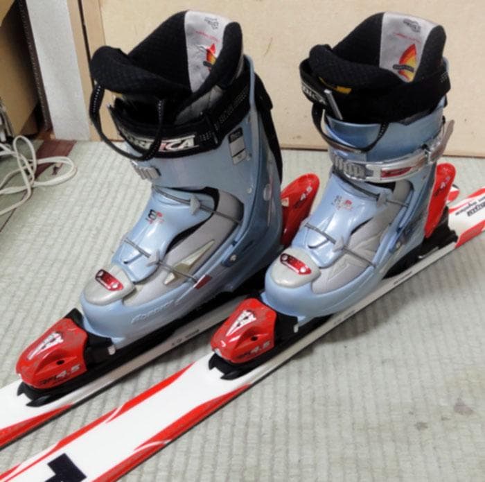 HEAD ヘッド　スキー　スーパーシェープ　137cm+ノルディカブーツ　セット