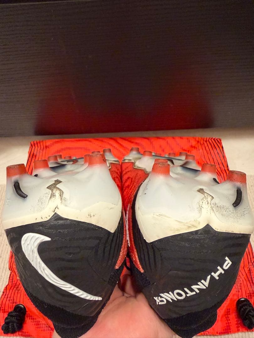 Nike Phantom GX AG サッカーシューズ レッド/ブラック