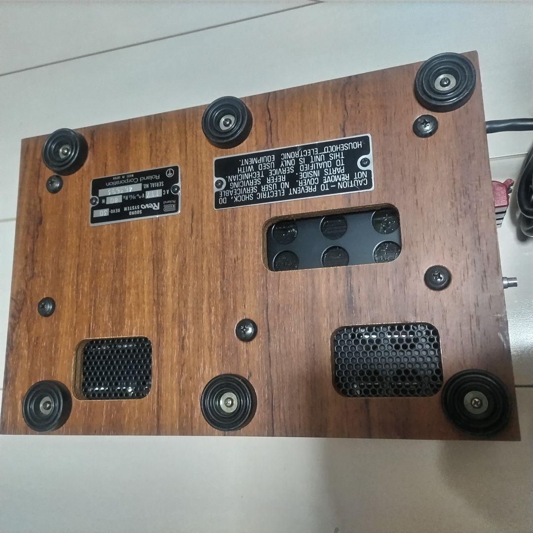ROLAND　Revo30 ギターエフェクター