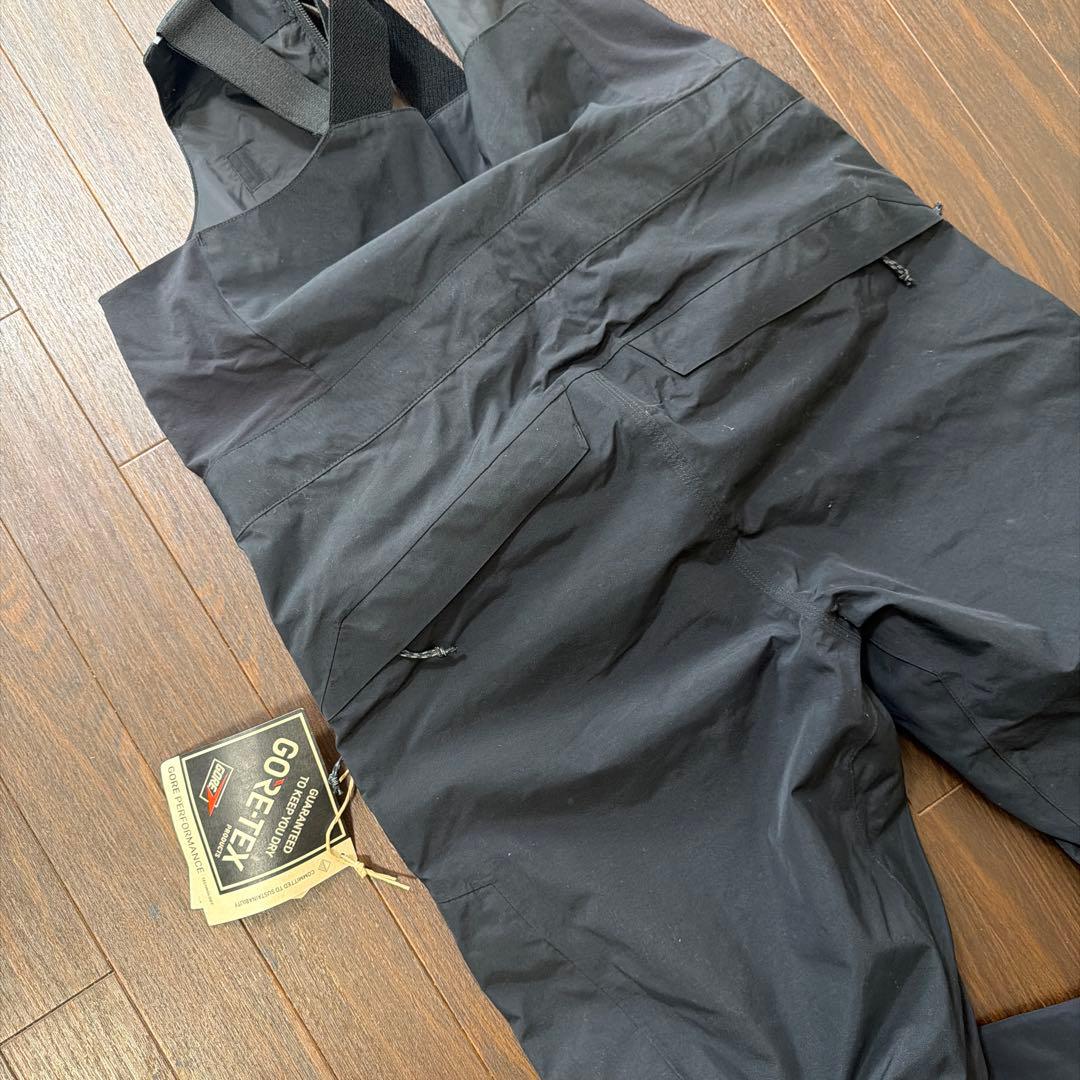 Burton ビブパンツ　ゴアテックス　　GORE-TEX