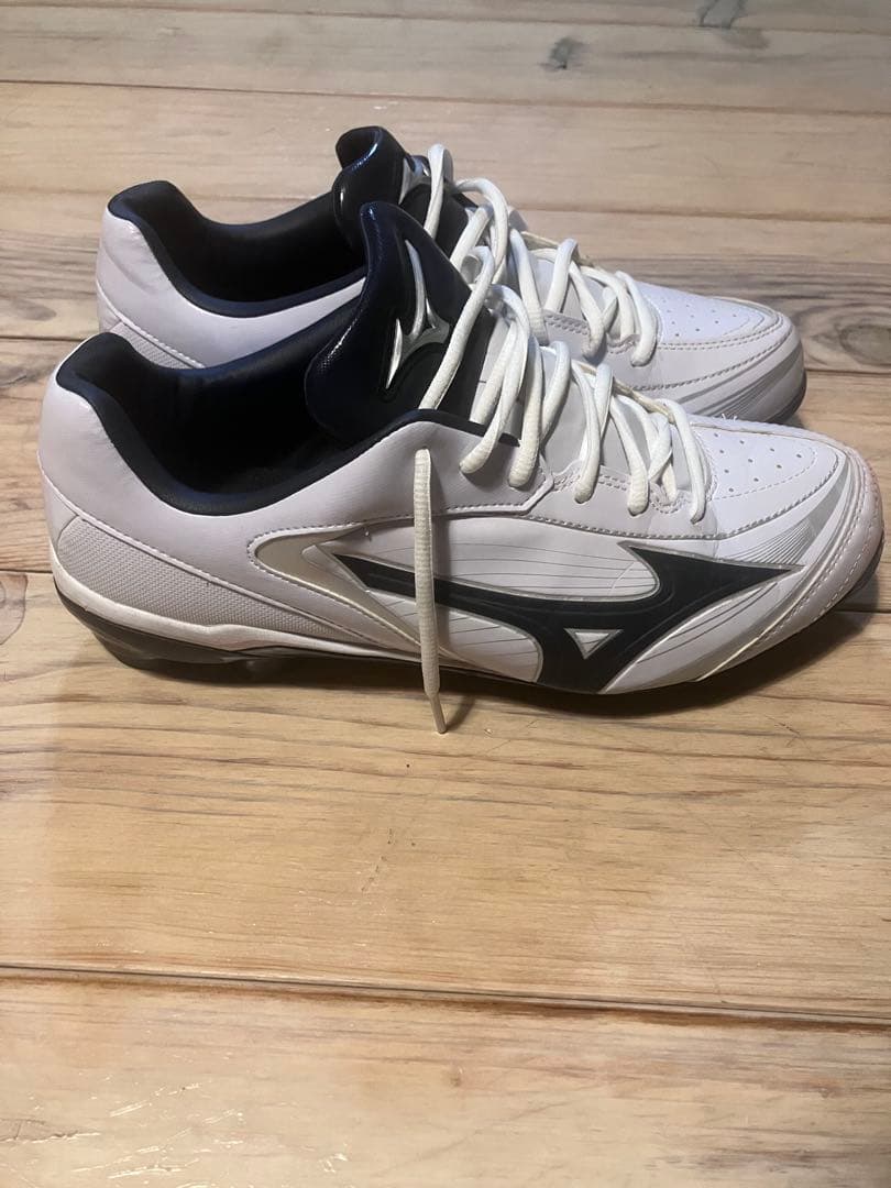 Mizuno スパイクシューズ ホワイト/ブラック　美品