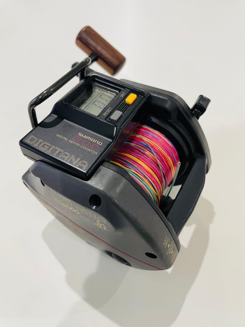 SHIMANO DIGITANA デジタル深度カウンター付きリール