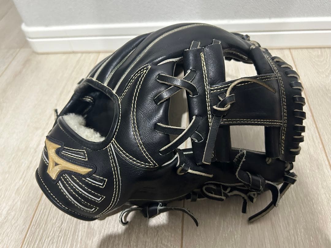 ミズノ　軟式内野手用グローブ　グローバルエリート