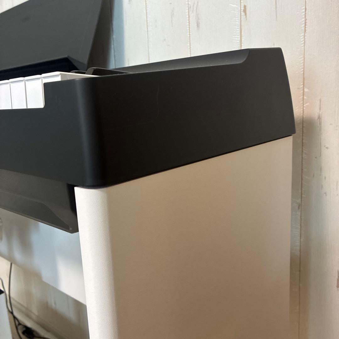 24年製 美品　Yamaha p125a電子ピアノ　ペダル　スタンド付き