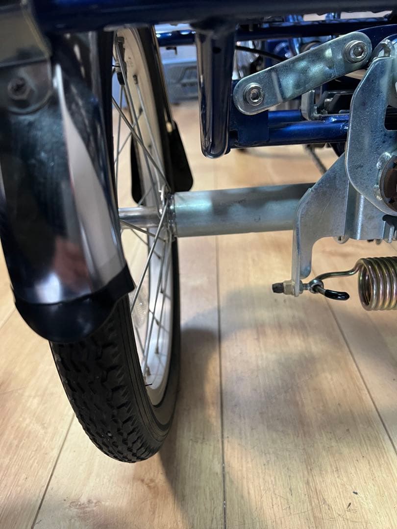 ほぼ新品 パナソニックの電動アシスト三輪自転車 バッテリー16.0Ah