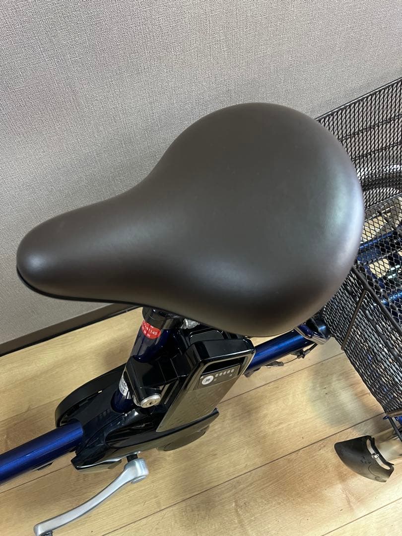 ほぼ新品 パナソニックの電動アシスト三輪自転車 バッテリー16.0Ah
