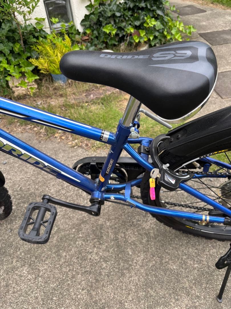 22 インチ　子供用　自転車　6段変速　青　ブルー