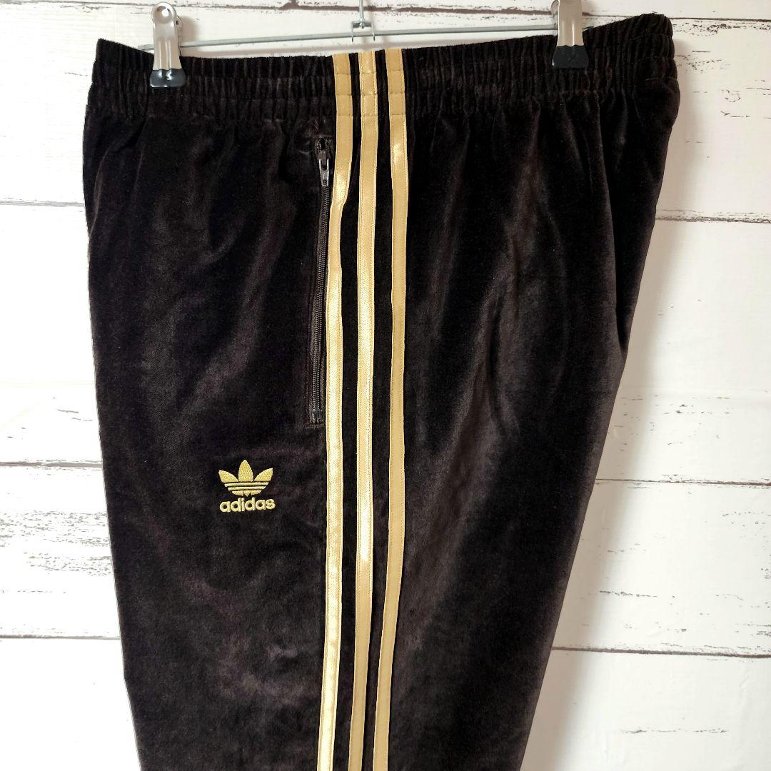 adidas×Beauty&Youth別注 ベロア ブラウン パンツ ゴールド