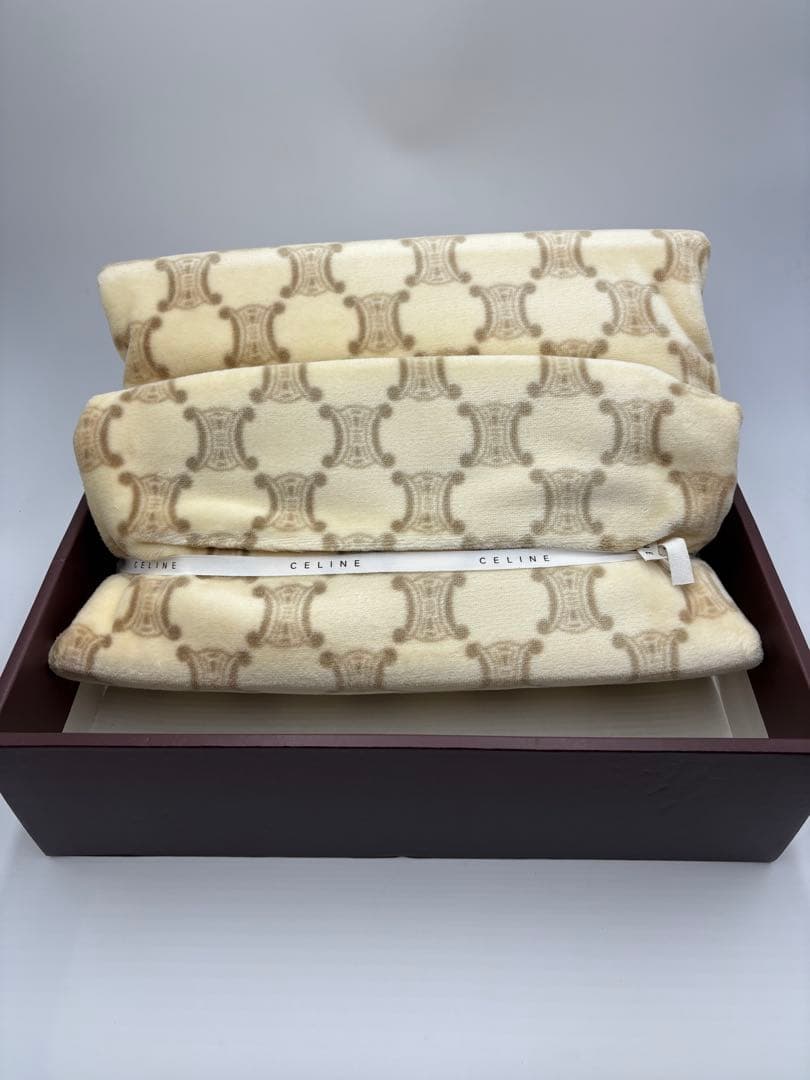 【未使用品】CELINE セリーヌ 毛布 140cm x 200cm
