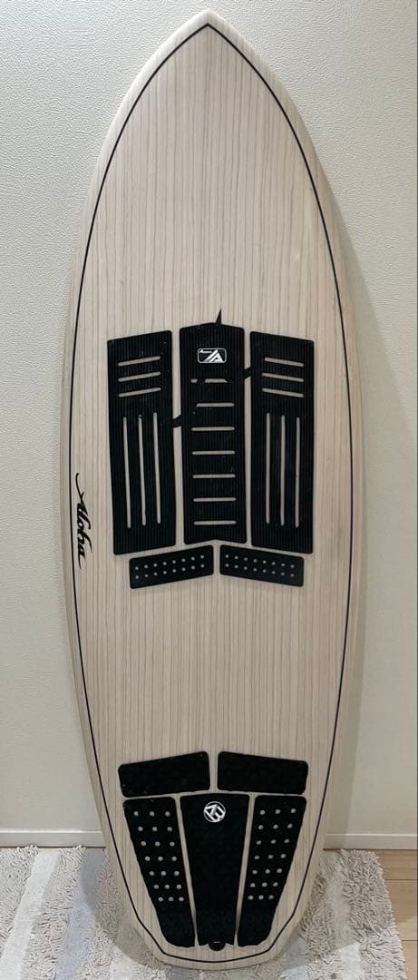 【良品】Aloha 「BLACK PANDA 5'6\"」EPS中古ボード
