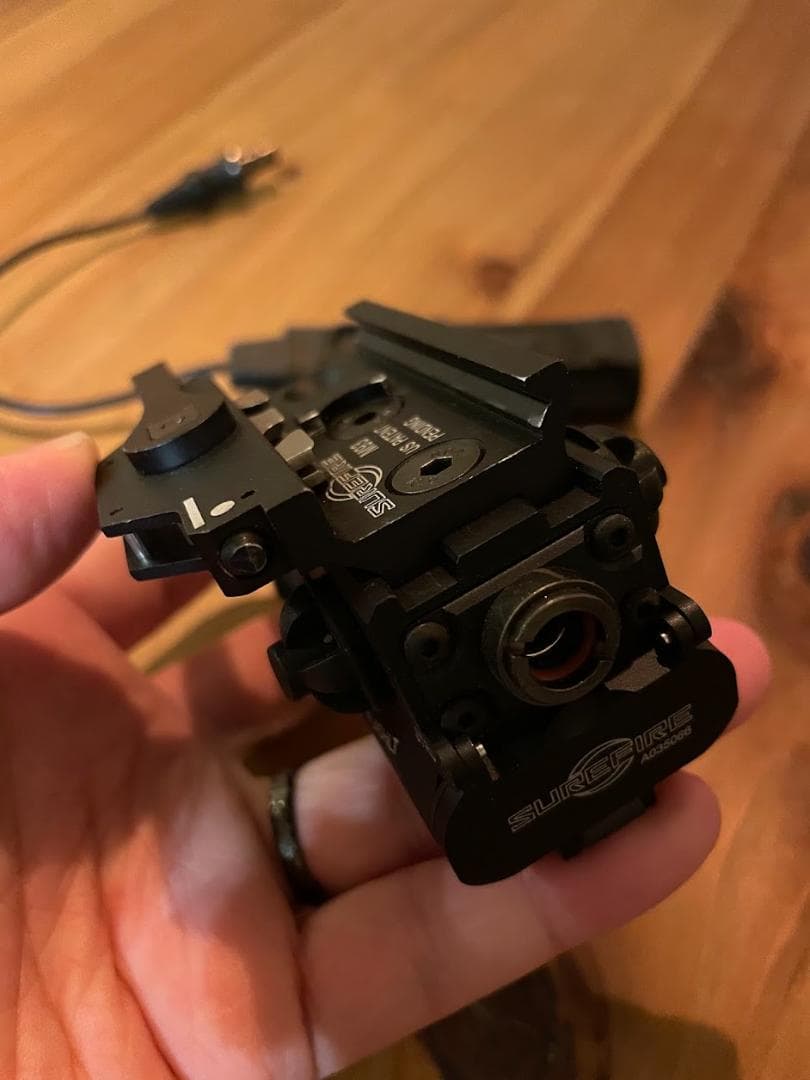 SUREFIRE M720V レプリカ