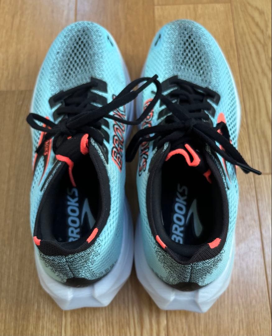 【大幅値下】BROOKS Hyperion3 ハイペリオン3 メンズ　25.5