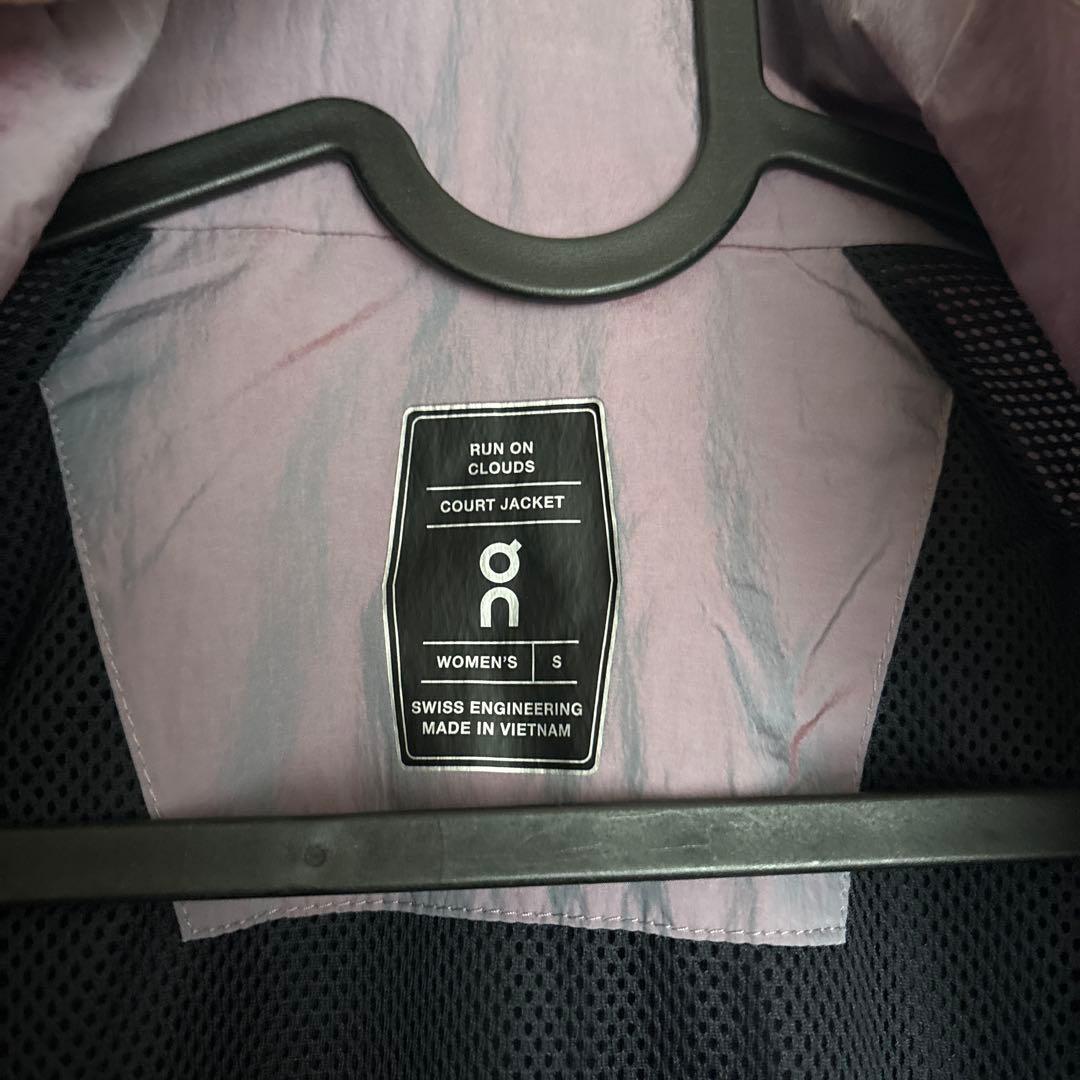 【新品未使用】　on パープルCourt Jacket