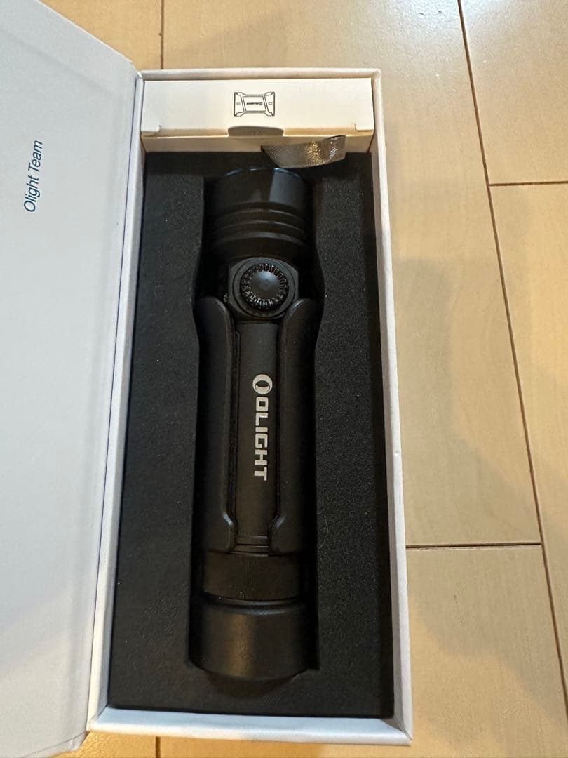 ライト・ランタン OLIGHT Seeker 4 Pro