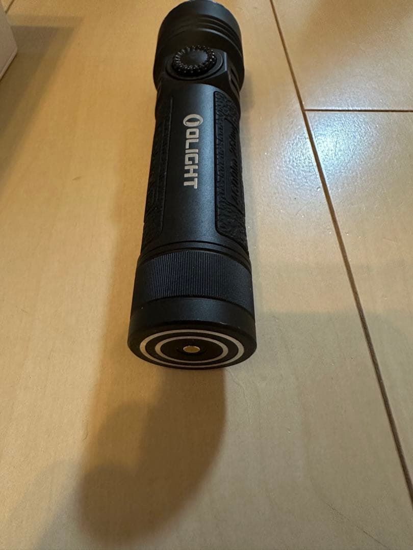 ライト・ランタン OLIGHT Seeker 4 Pro