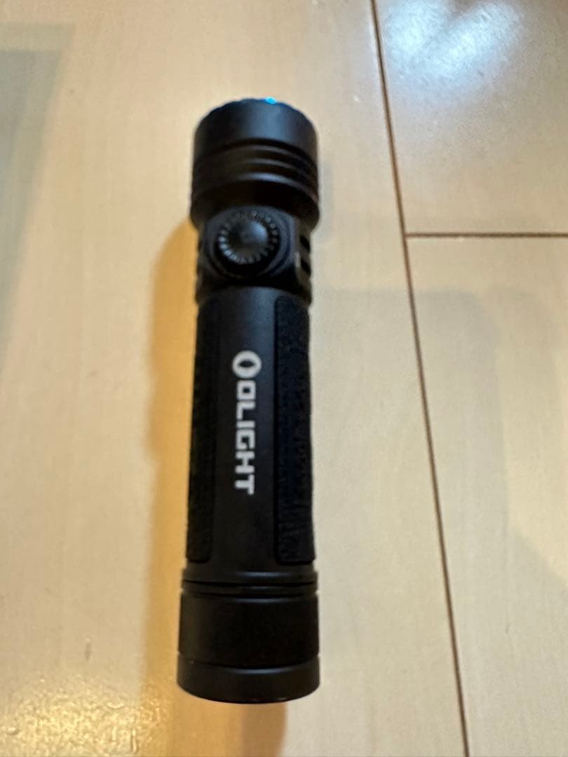 ライト・ランタン OLIGHT Seeker 4 Pro